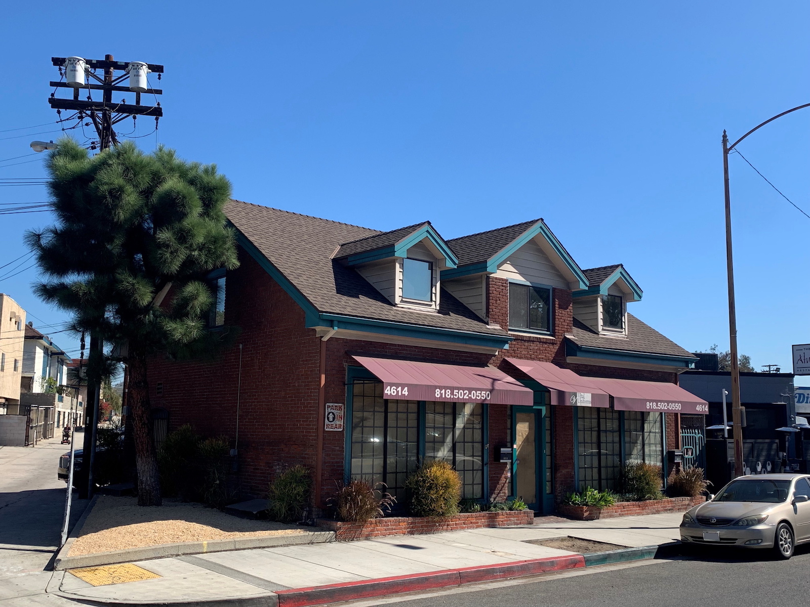 Major Price Reduction! Office/Retail Property For Sale 1,950,000